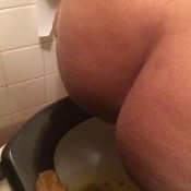 pooping out your breakfast mistressmysthick