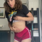 up close desperate shit! vibewithmolly