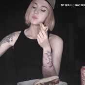 Puke And Vomit After Hot-dog With Cum! Hd Dirtybetty Sweet Betty Parlour