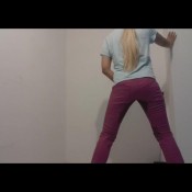 pinkjeanspeecumshit the fart babes