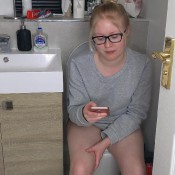 Talking On The Toilet Whilst Shitting HD Poogirlsofia Diapergirlsofia