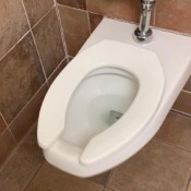 public bathroom entering marinayam19