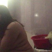 tiabee19 using toilet while i was sexy