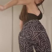 anitaishere STREAP TEASE + NAKED + TALCUM POWDER FARTS