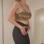 anitaishere here after my work out with black leggins and a nice top that make my boobs look gorgeous