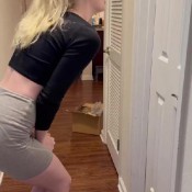 Queenblondee Tina Get Out I Have To Shit Sara Bee