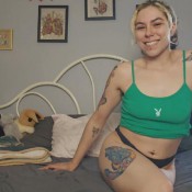 Canadian Bimbo Smoking And Farts Jay Mariie