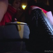 Two Gassy Girls Farting In Uber Make Money Iamdirtydoll Iamroxxetee