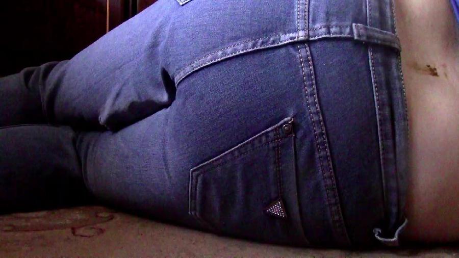 oxana jeans smearing The fart babes