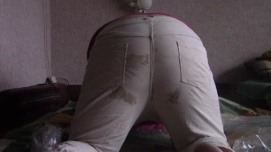 oxana light jeans messy the fart babes