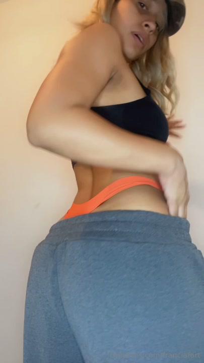 Franciafart Cute Butt And Stinky Farts